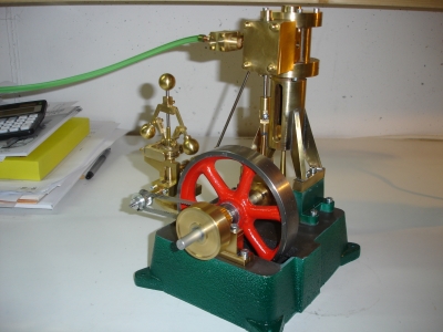 Vertikale Dampfmaschine Anna (Bauplan Firma dmc)